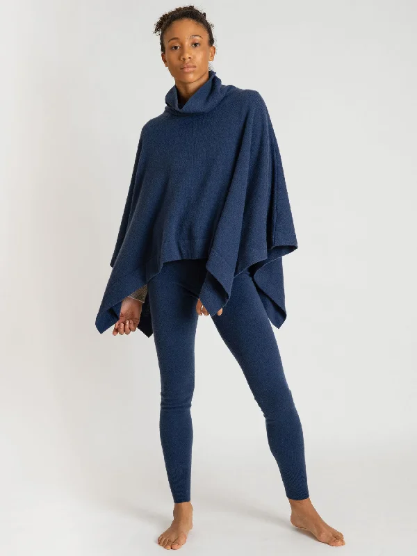 Cashmere poncho 