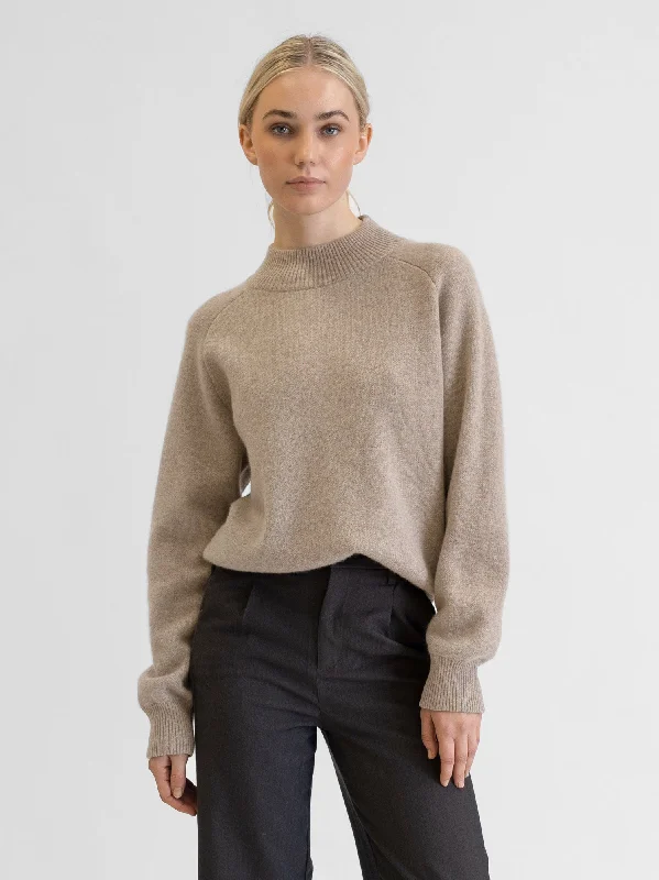 Cashmere sweater 