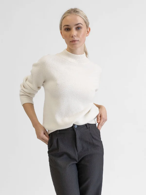 Cashmere sweater 