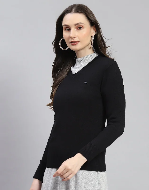 Women Black Solid V Neck Full Sleeve Sweater