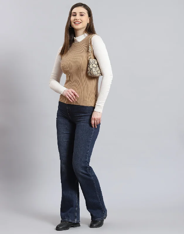 Women Brown Solid Round Neck Sleeveless Sweater